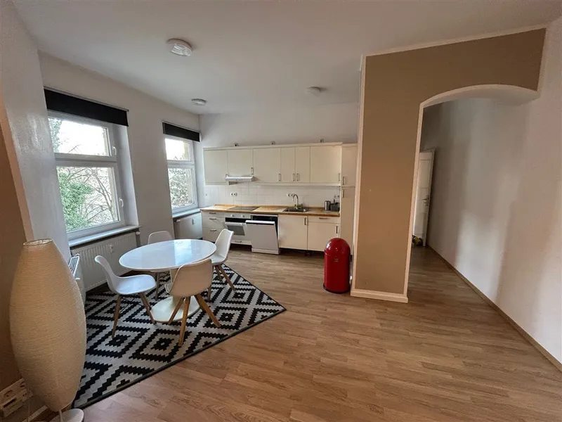2 Zimmer im Seitenflügel — photo 1